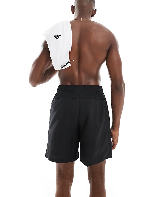 Training Woven Shorts 5 Inch