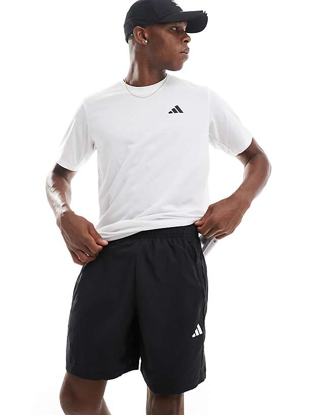 Training Woven Shorts 5 Inch