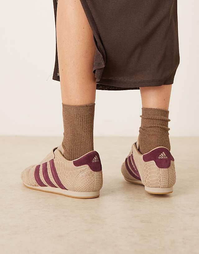 Croc Print Taekwondo Trainers