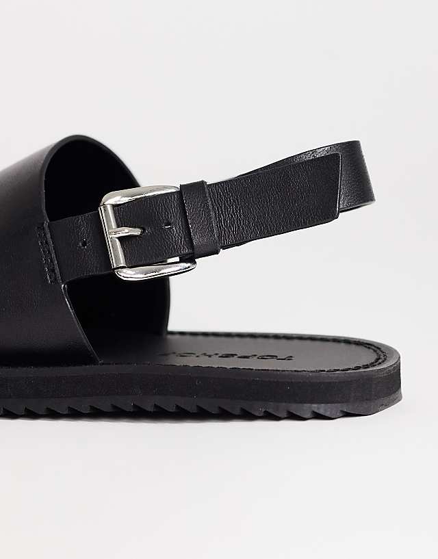 Ella Leather Toe Loop Sandal