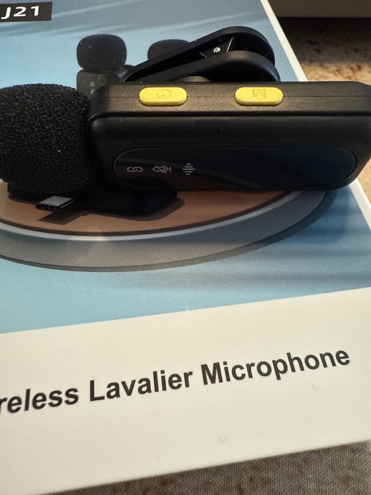 Wireless Lavalier Microphone for iPhone - iPad, Android Phone, Computer, Mini Lapel Mic, USB-C Microphone with Noise Reduction and Crystal Sound for Video Recording, Vlogging, TikTok, Singing, YouTube