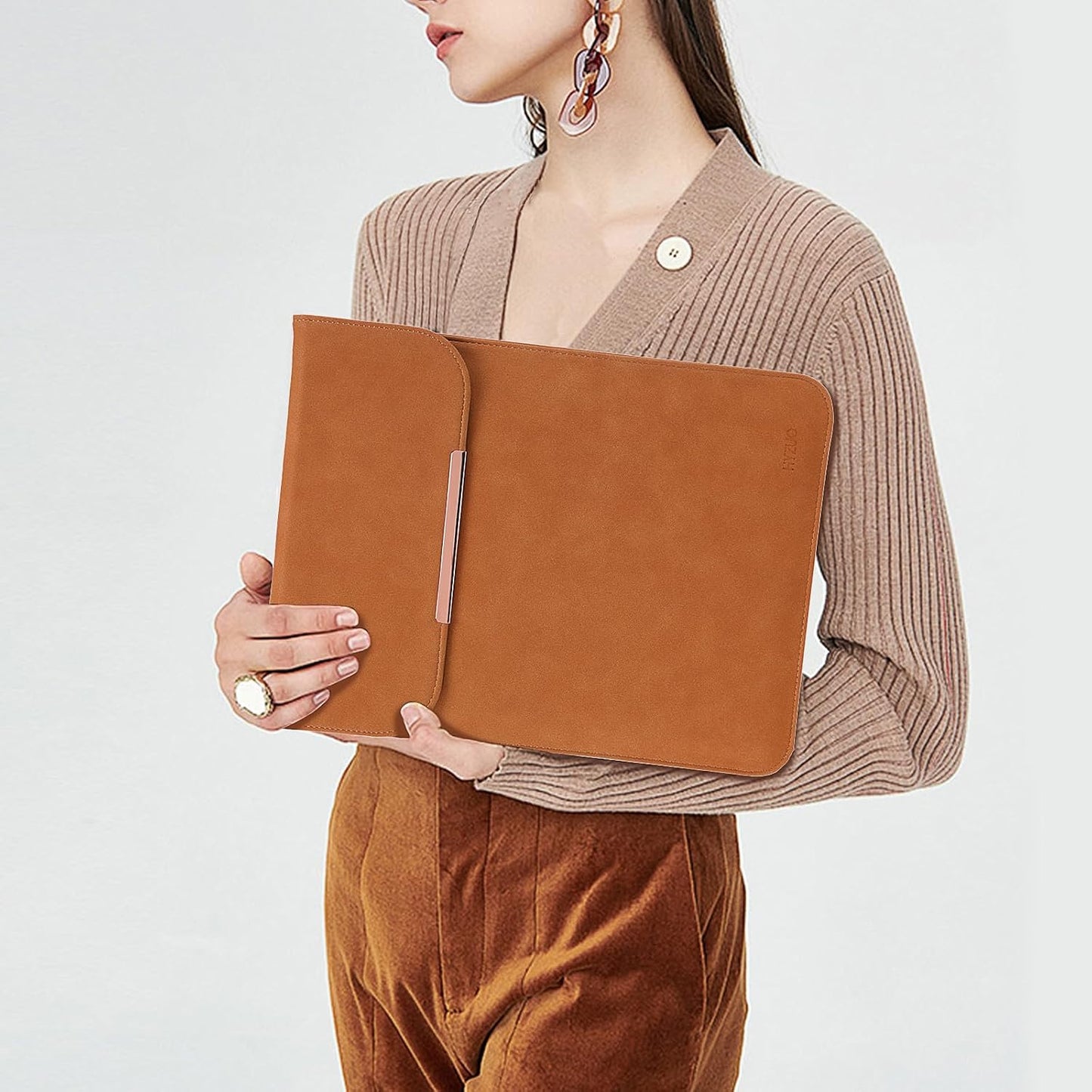 13 Inch Laptop Sleeve Compatible with MacBook Air 13, MacBook Pro 13, iPad Pro/Air, Surface Pro 11, Faux Suede Leather Case with Accessory Bag, Brown