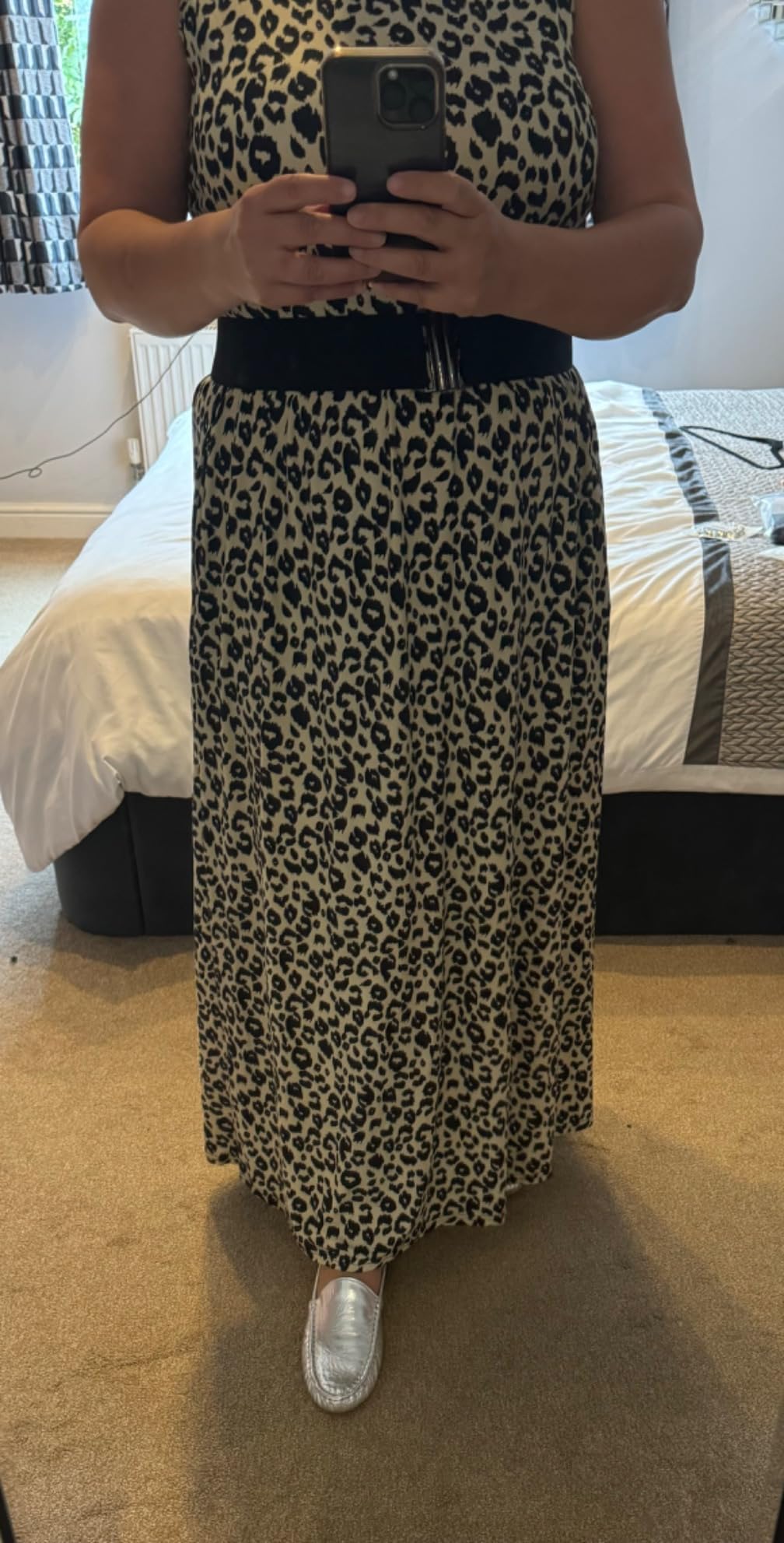 Summer Dresses for Women Casual Sleeveless Ladies Maxi Dress Long with Pockets
