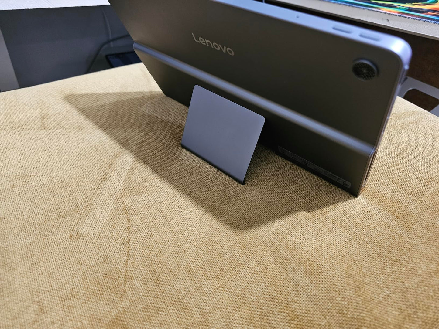 Lenovo Tab M9 Android tablet | 9-inch HD | 32GB | Clear Case + Film | WiFi | 3GB RAM | Arctic Grey | Designed for portable entertainment
