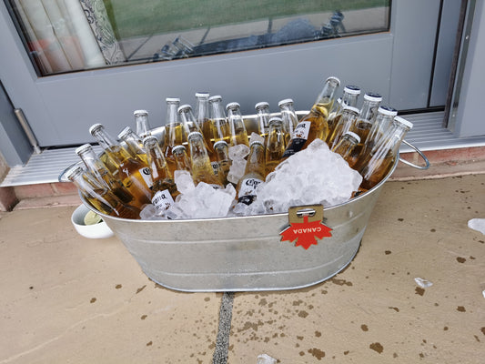 Galvanised Steel Oval Party Tub for a Rustic Drinks Service