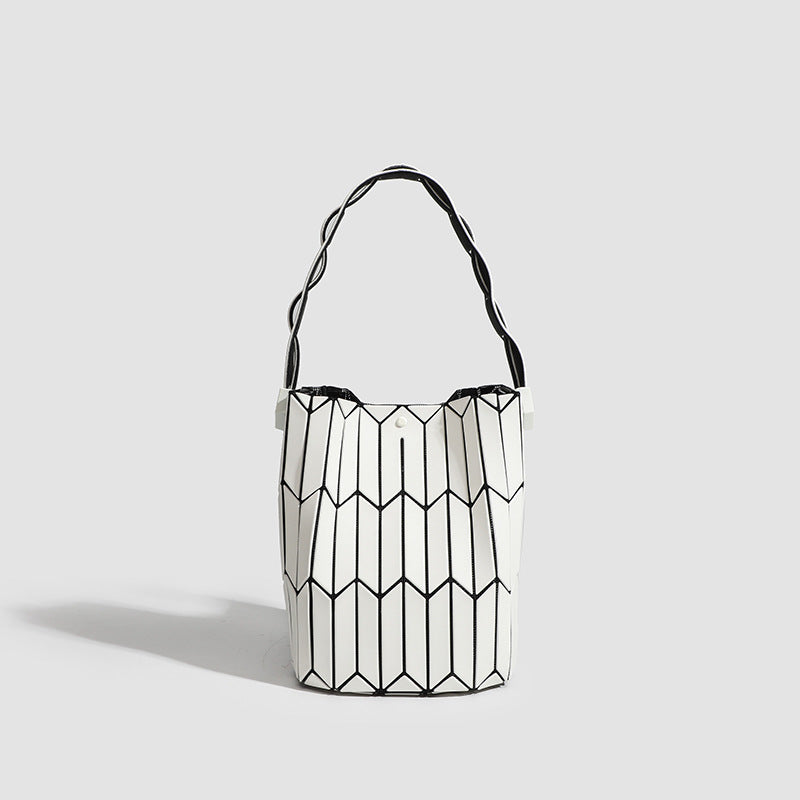 Geometric Rhombus Colour Matching Shoulder Bag