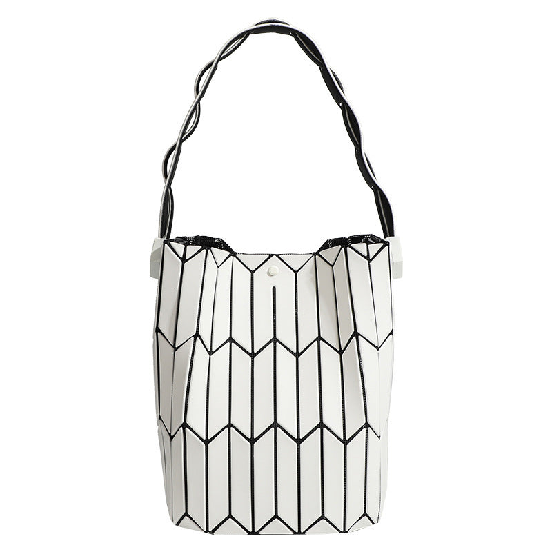 Geometric Rhombus Colour Matching Shoulder Bag